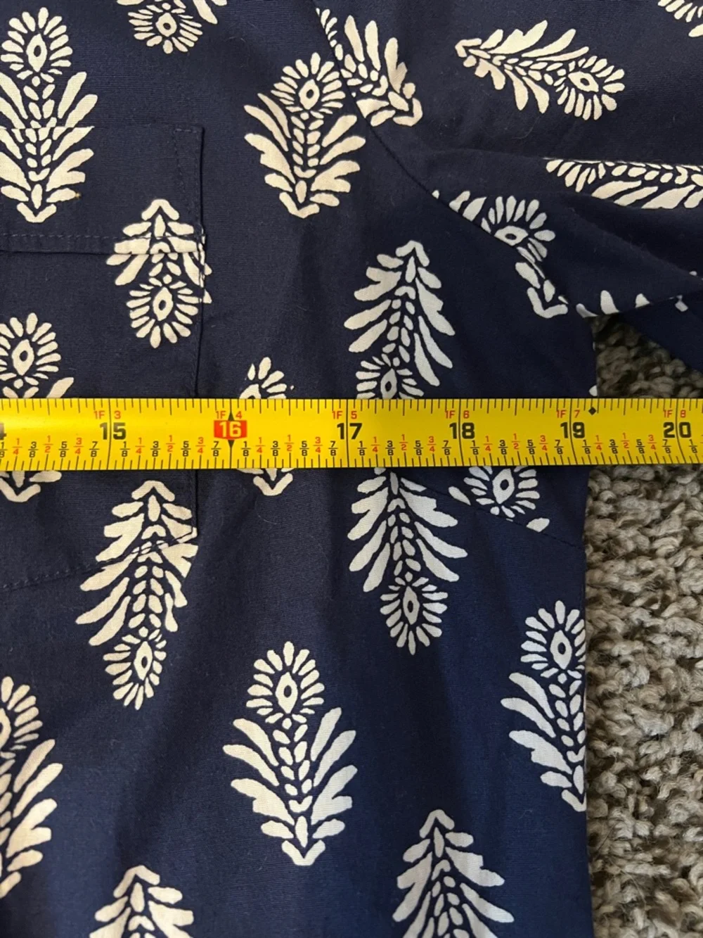 J.Crew Blue White‎ Block Print Button Down Shirt Medium Cotton Blend